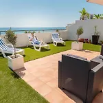 Makenzy Seaview Penthouse Appartamento