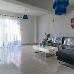 شقة Makenzy Seaview Penthouse لارنكا
