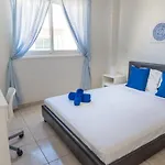 Makenzy Seaview Penthouse * لارنكا