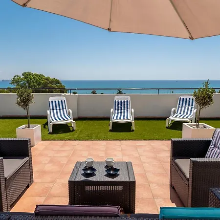 Lägenhet Makenzy Seaview Penthouse Larnaca