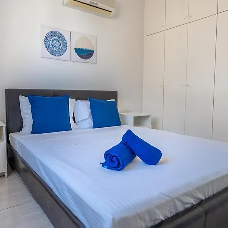 Makenzy Seaview Penthouse