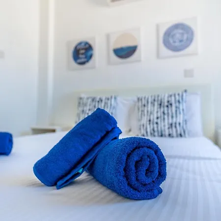 דירה Makenzy Seaview Penthouse לרנקה