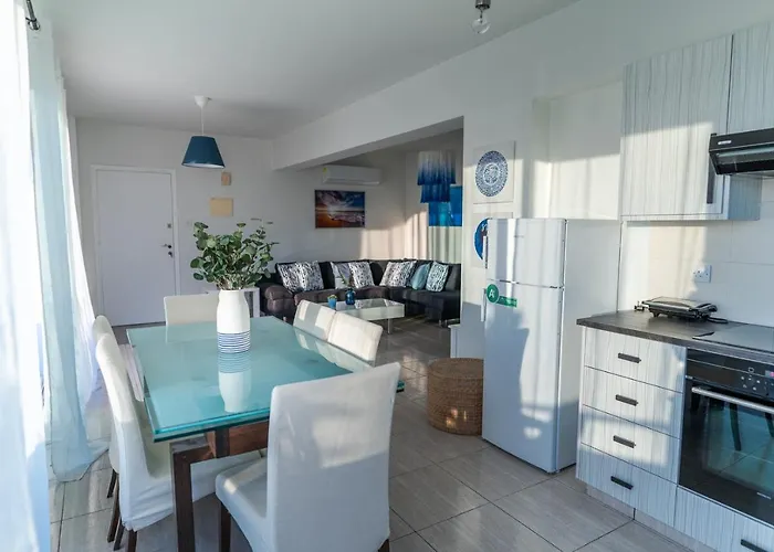 Διαμέρισμα Makenzy Seaview Penthouse